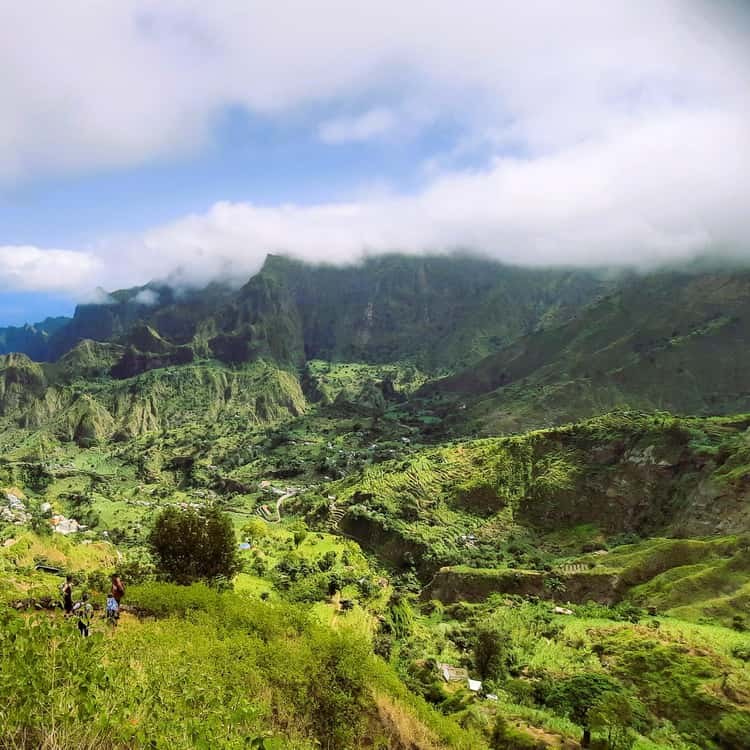 Santo Antão Full-Day: Cova de Paúl Crater & Village Trek
