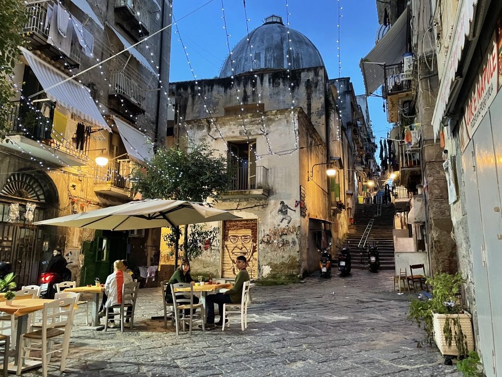 Neapolitan Pizza Tour in the Old City