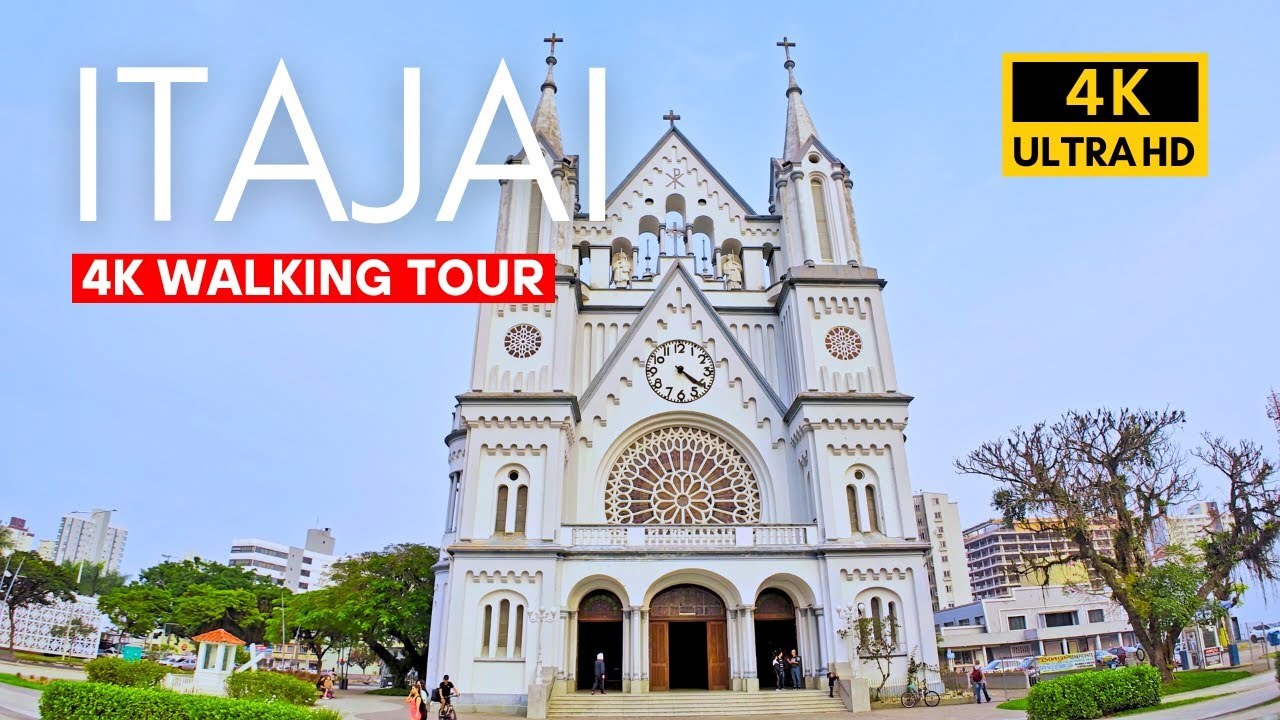 Igreja Matriz & Beira-Rio: Private Cultural Walking Tour of Historic Itajaí