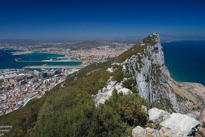 Private Rock of Gibraltar Taxi Tour: All Highlights