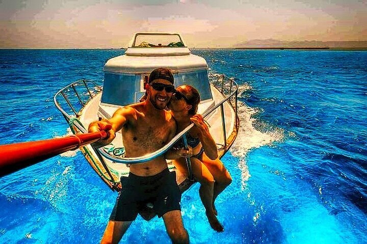 Red Sea Private Yacht Charter & Snorkelling at Ain Sokhna