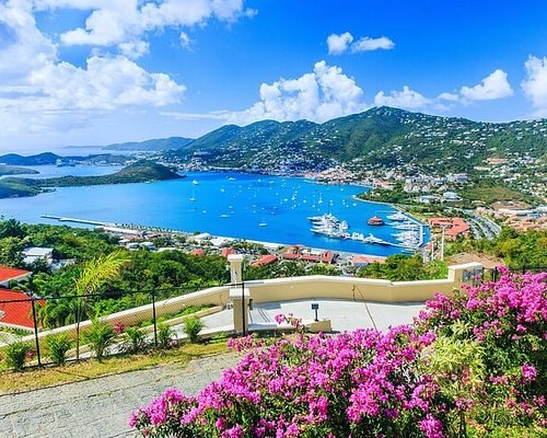 Charlotte Amalie Historic District Private Walking Tour & Rum Tasting