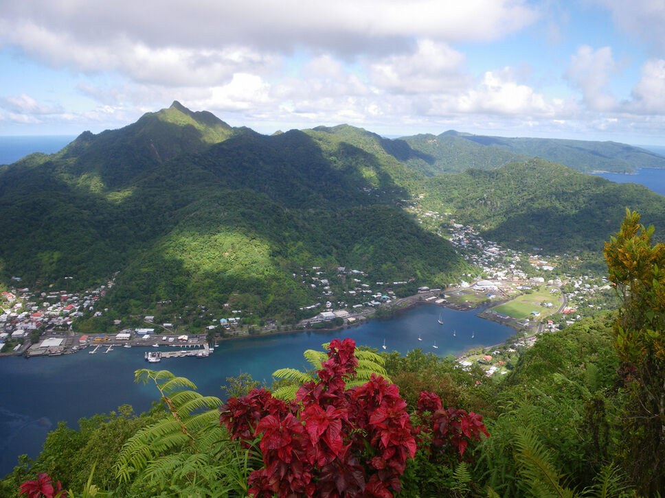 Mount 'Alava Ridge Hike & Panoramic Harbour Views