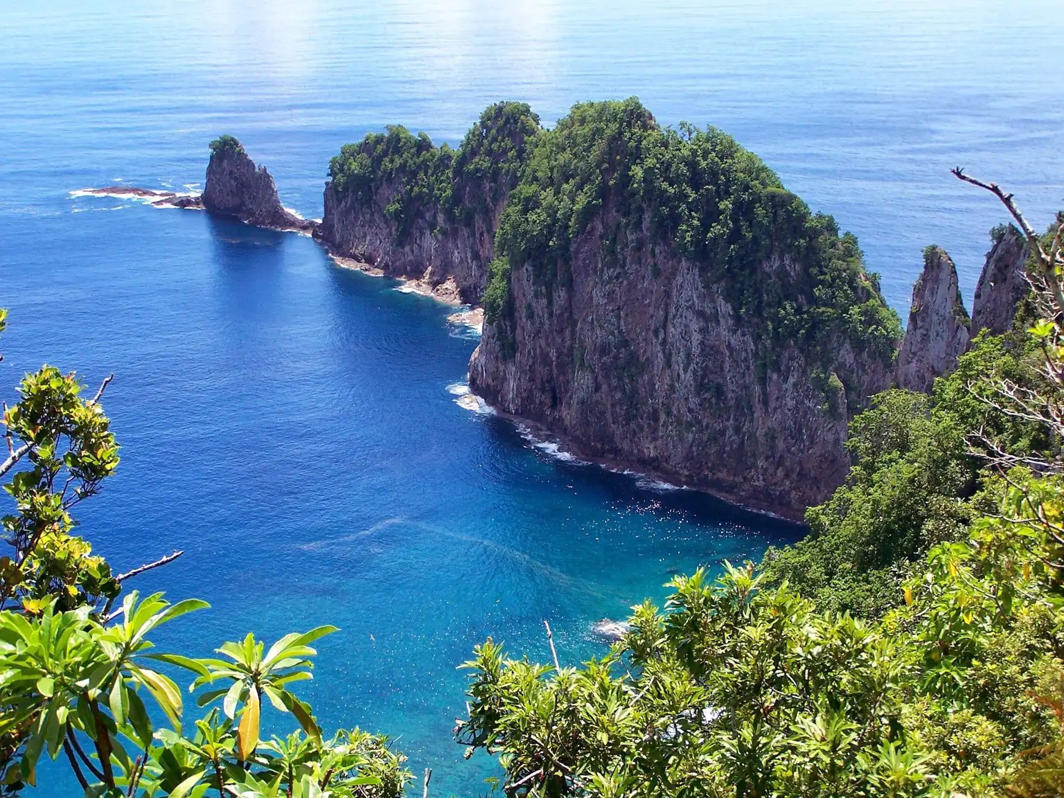 Aunu'u Island Kayak & Snorkel: A Hidden Samoan Idyll