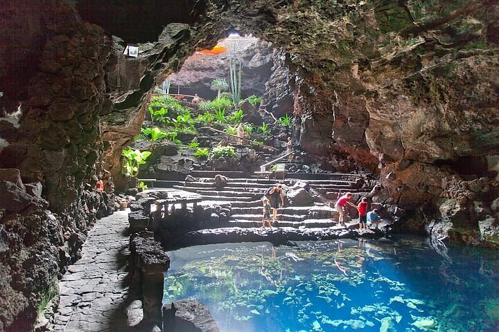 Jameos del Agua & Cueva de los Verdes: César Manrique's Underground Masterpiece