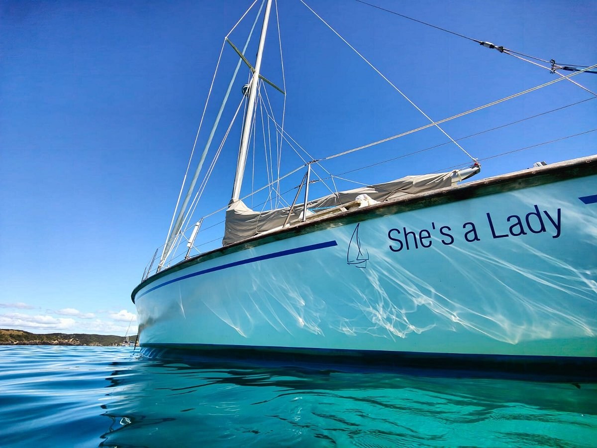 She's a Lady: Luxury Tall Ship Sailing the Bay