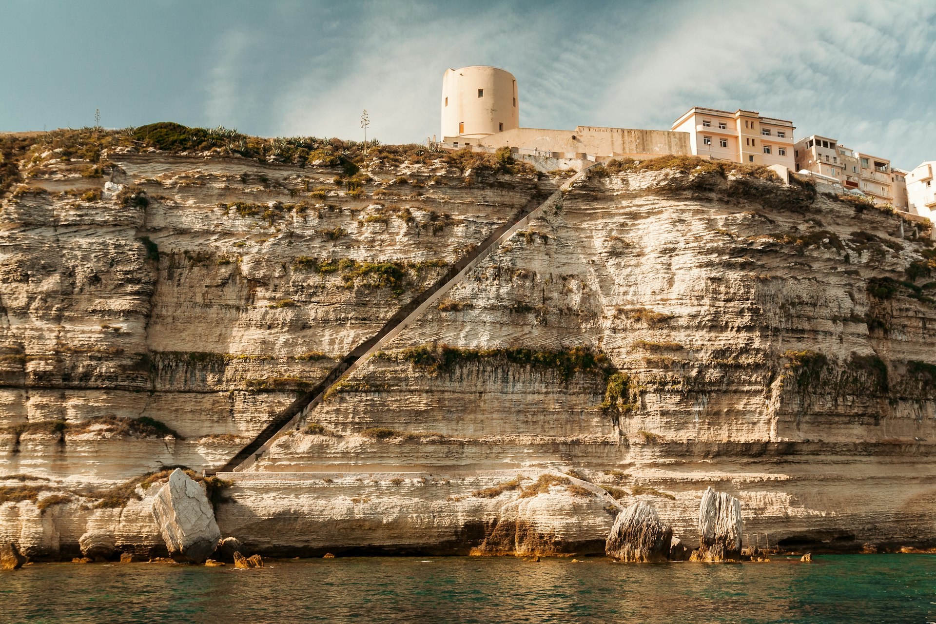 Bonifacio Citadel & King of Aragon's Staircase: Expert Guided Walk