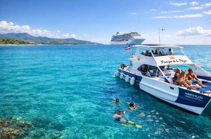 Puerto Plata Snorkeling Catamaran Sail with Open Bar & Beach