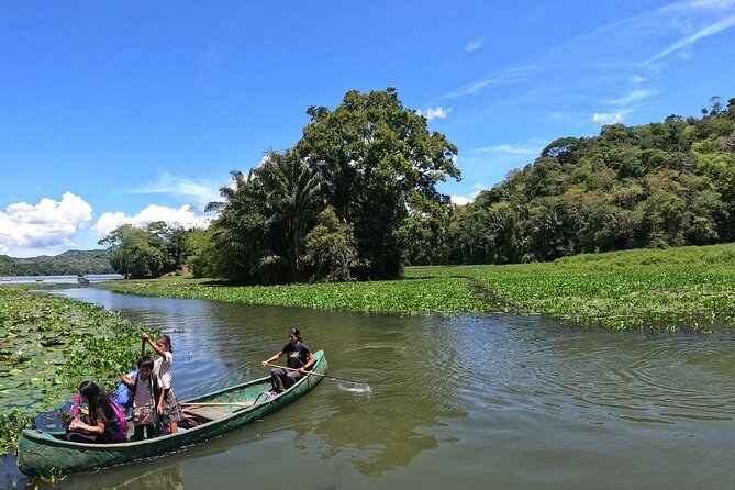 Emberá Indigenous Village: Rainforest River Journey