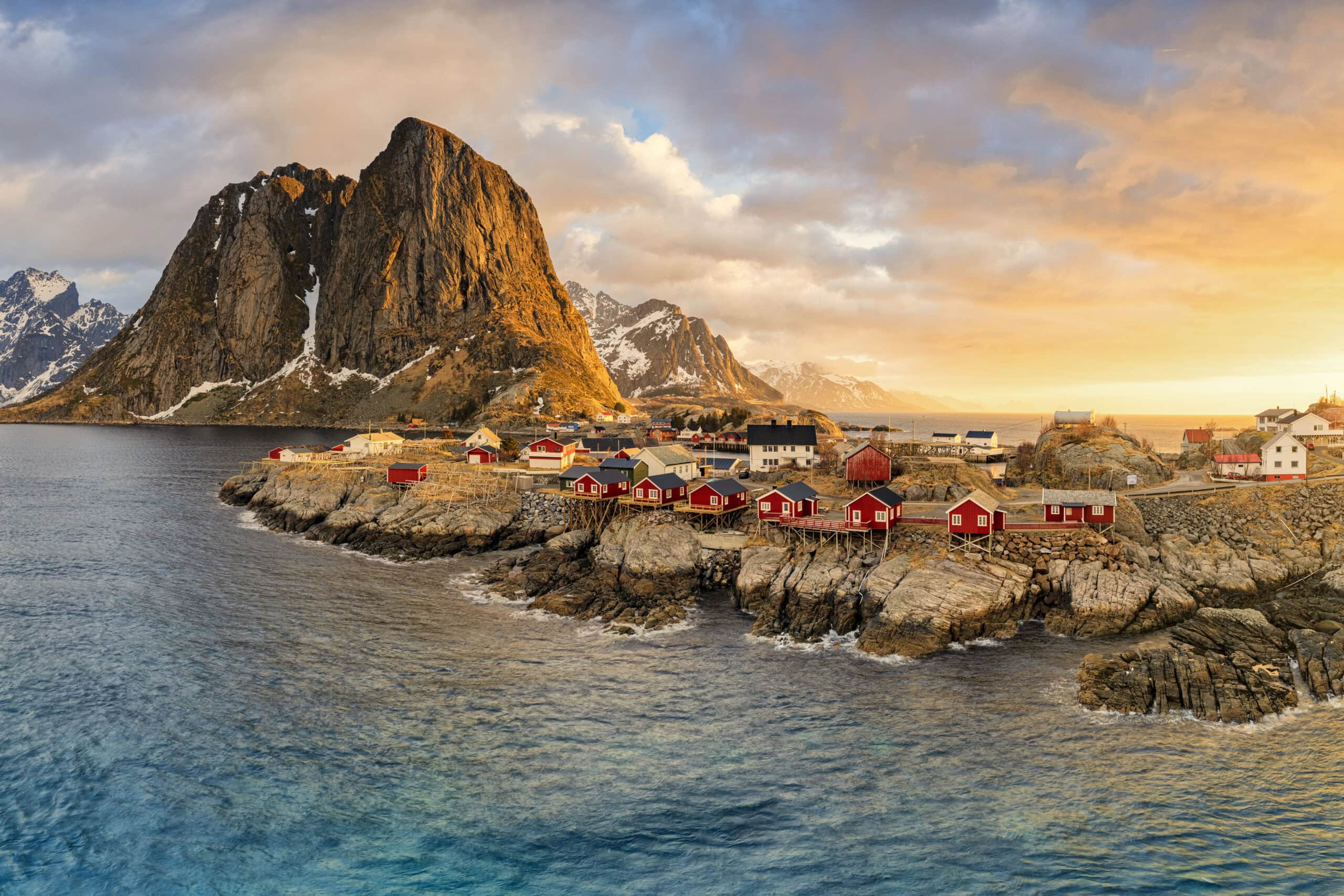 Lofoten Islands: Private Wilderness & Fishing Village Safari