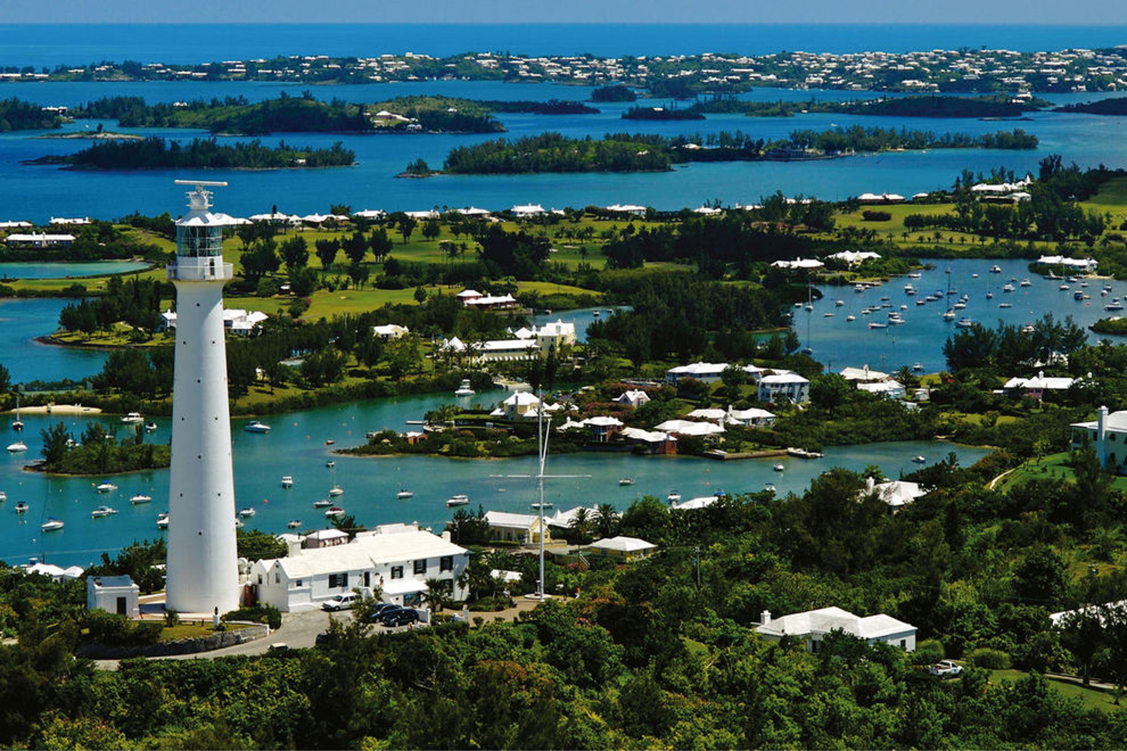 Private Bermuda Island Tour: Gibbs Lighthouse, Gardens & Heritage