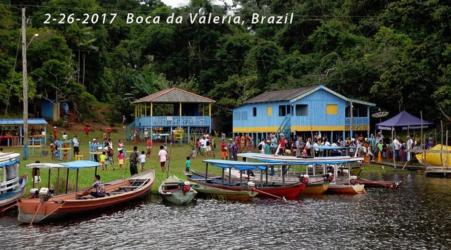 Amazonian Village Immersion: School, Church & Family Homestay Visit