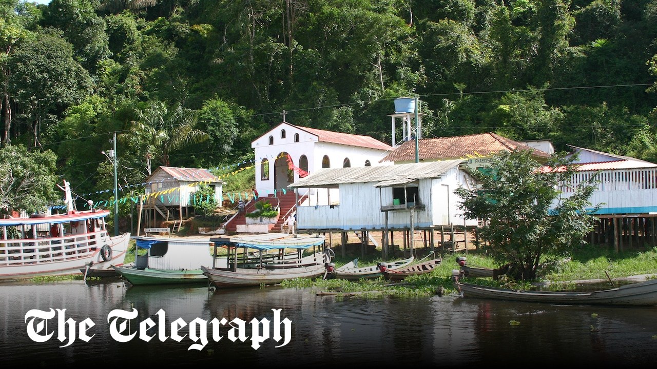 Amazonian Handicraft & Artisan Market: Private Curated Shopping Tour