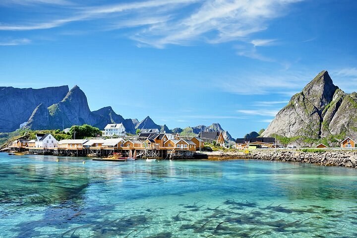 Lofoten VIP Private Full-Day Tour from Svolvær