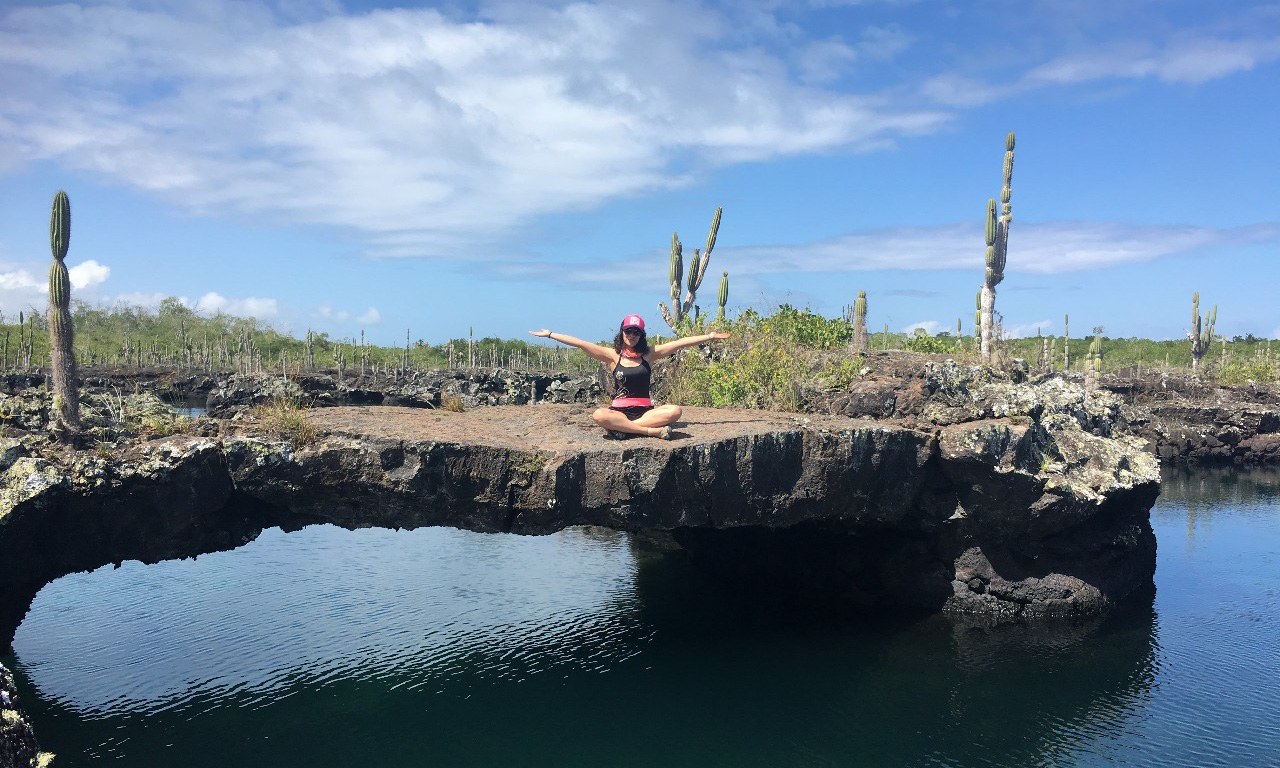 Los Túneles (Cabo Rosa): Snorkel the Lava Arch Labyrinth