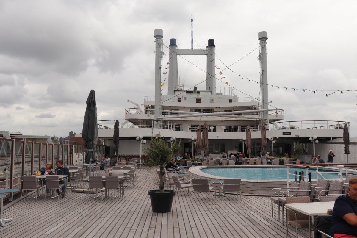 SS Rotterdam Historic Ship Tour: Behind the Scenes of a Legend