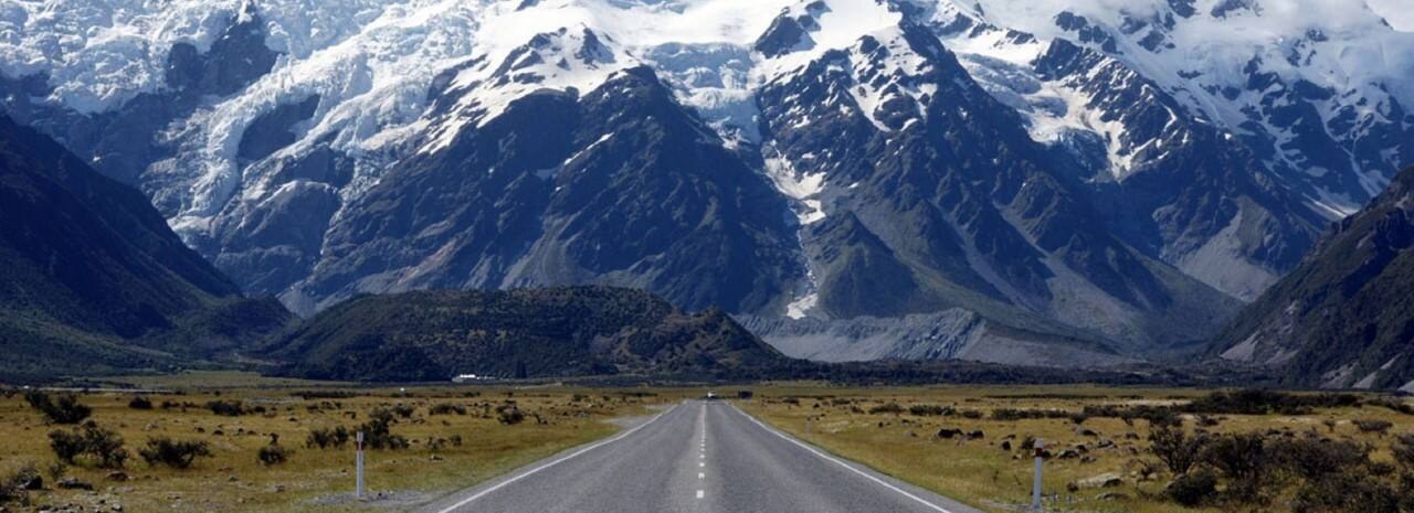 Alpine Hydro Lakes & Southern Alps: Go Green Day Tour