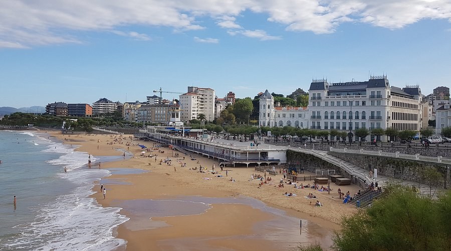 El Sardinero & Piquío Gardens: Santander's Belle Époque Riviera Walk