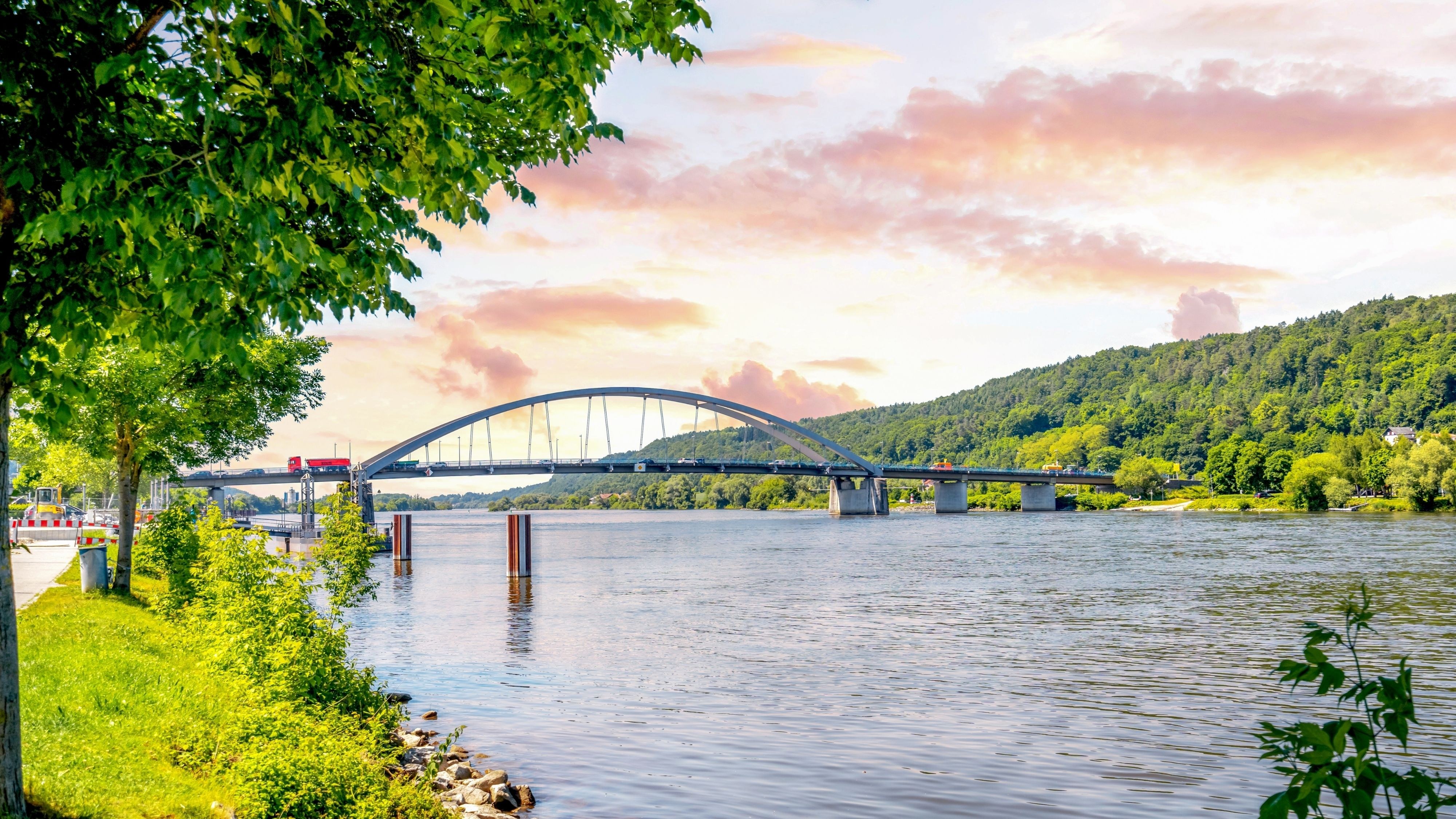 Vilshofen Altstadt & Danube Promenade: Bespoke Private Walking Tour