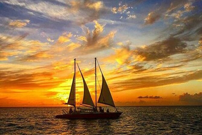 Sunset Catamaran Sail & Snorkel: Baía das Gatas & Marine Reserve