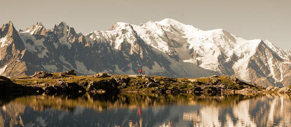 Mount Lulu Fakahega Summit Hike: Wallis's Highest Panorama