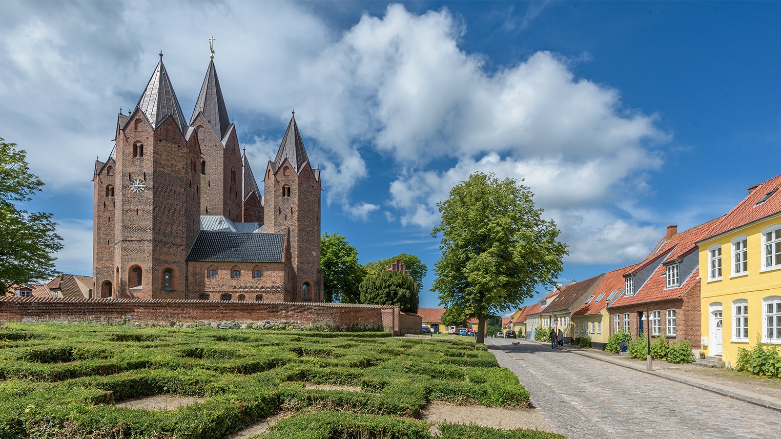 Kalundborg Church of Our Lady: Five-Towered Medieval Marvel
