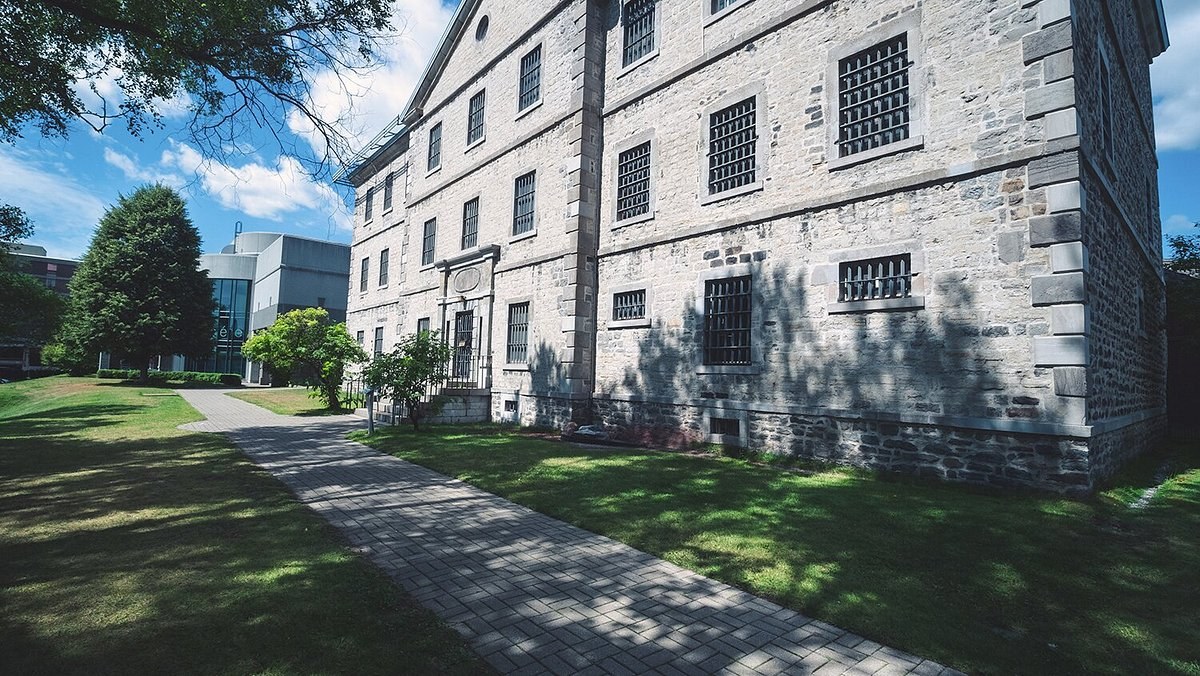 La Vieille Prison: After-Dark Ghost Tour of Trois-Rivières