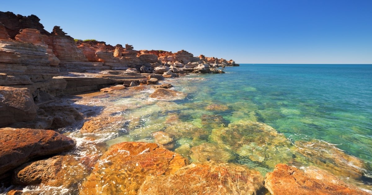 Gantheaume Point Dinosaur Footprints & Red Cliffs Guided Walk