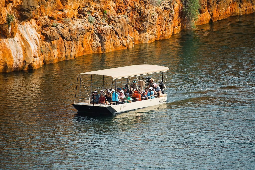 Yardie Creek Gorge Boat Tour & Rock Wallaby Walk