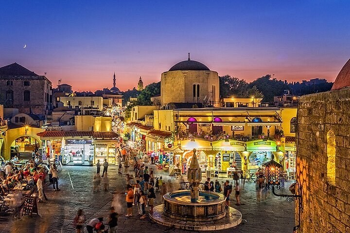 Rhodes Old Town: Private Sunset Food & Culture Walk