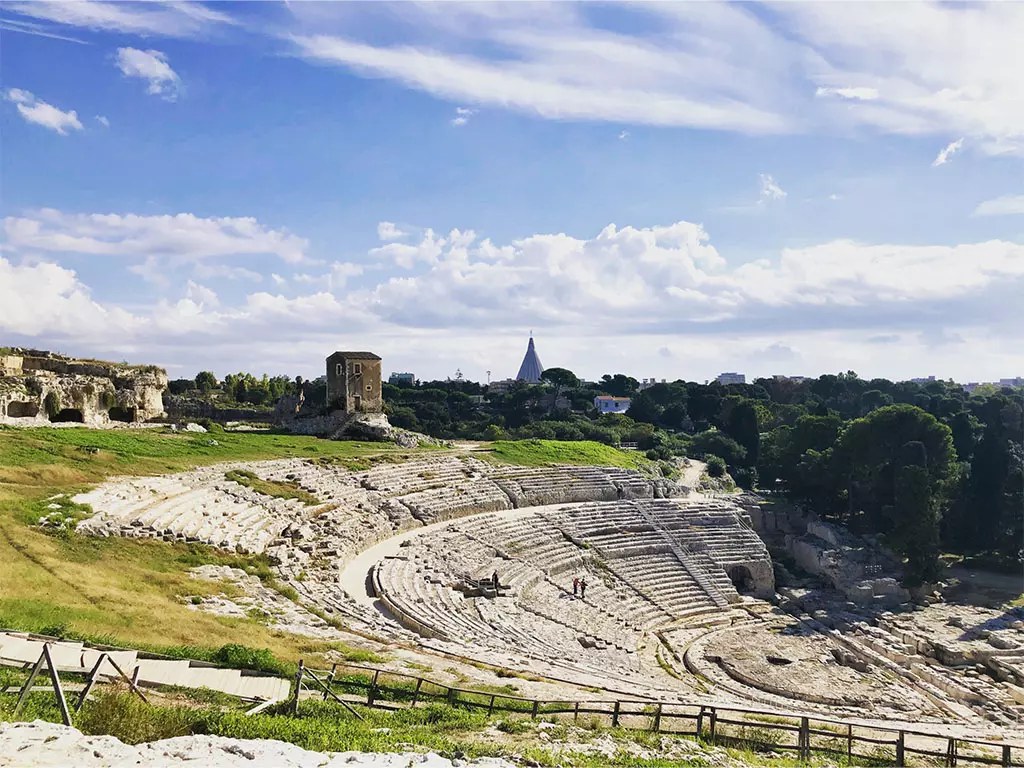 Neapolis Archaeological Park: Private Expert-Led Tour
