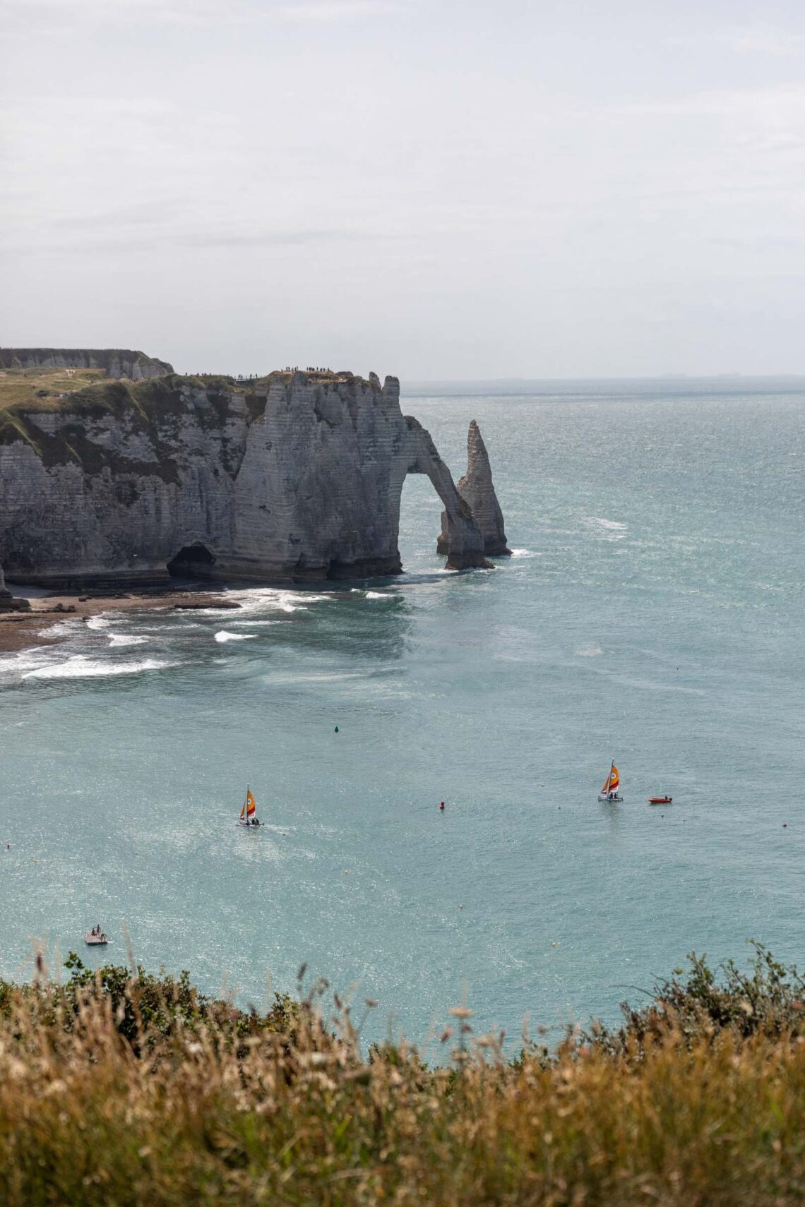 Étretat Alabaster Cliffs: Coastal Walk & Impressionist Views