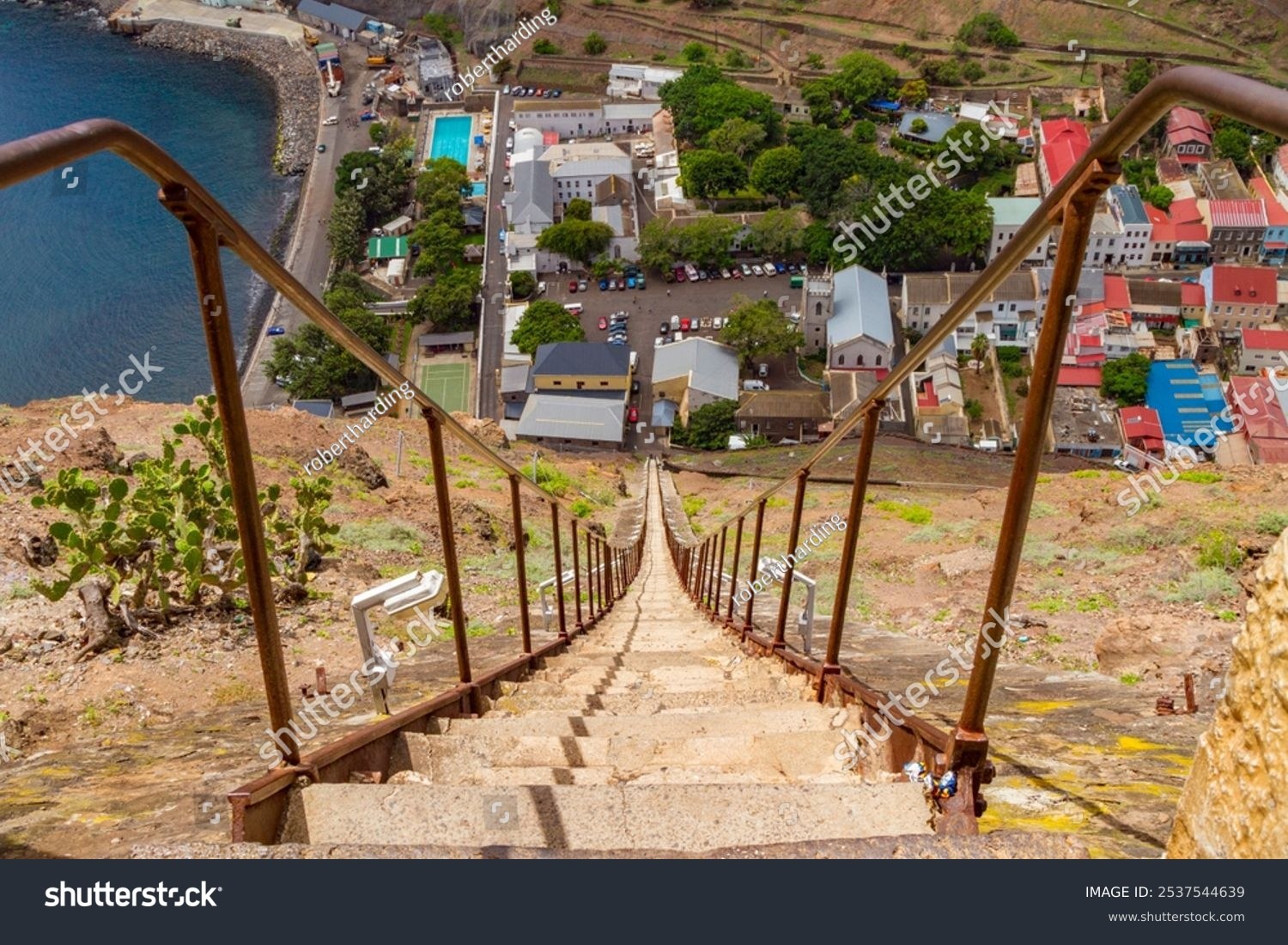 Jacob's Ladder: Iconic 699-Step Ascent & Panoramic Jamestown