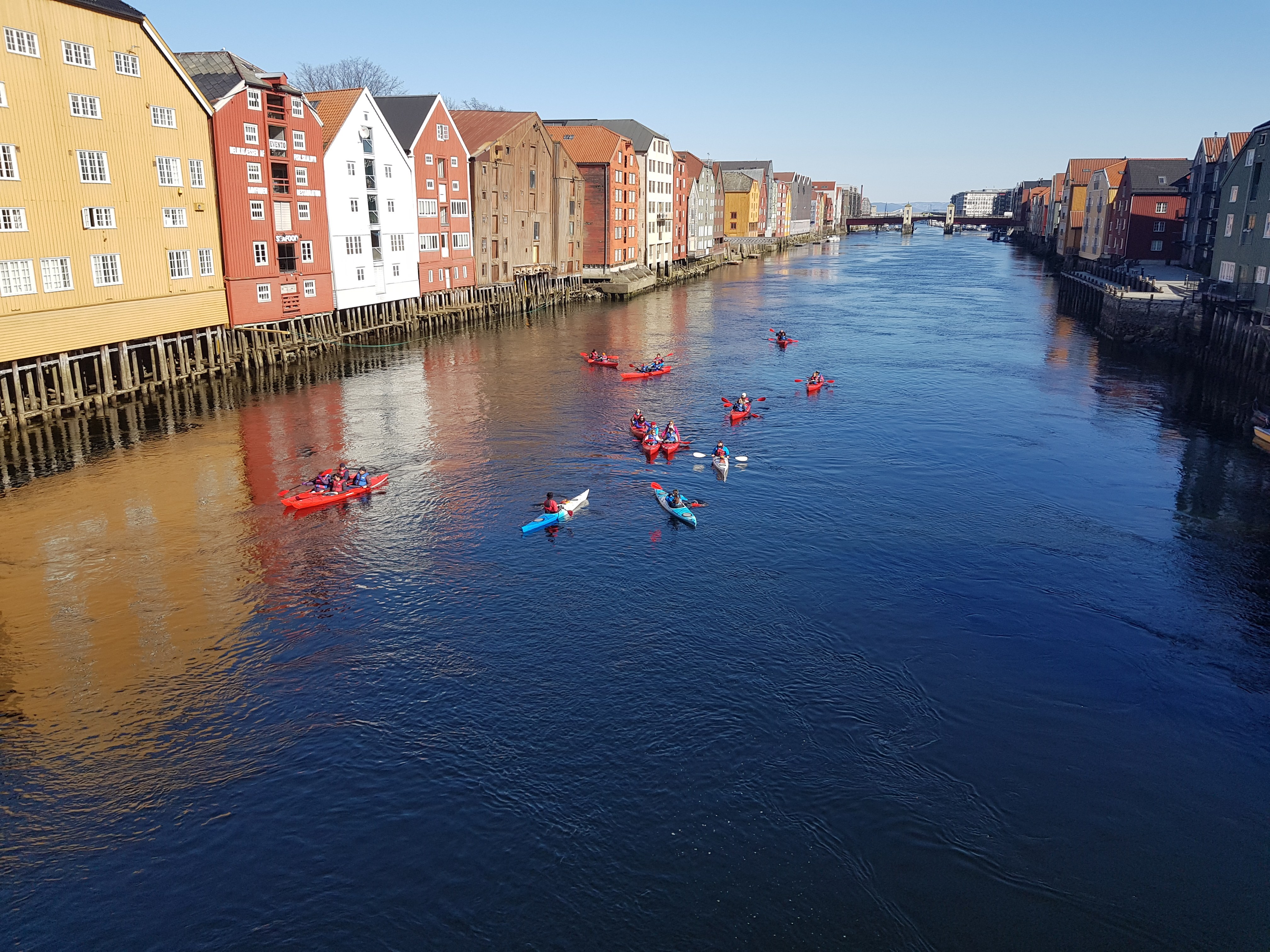Bakklandet & Nidelva Kayak: Trondheim from the Water