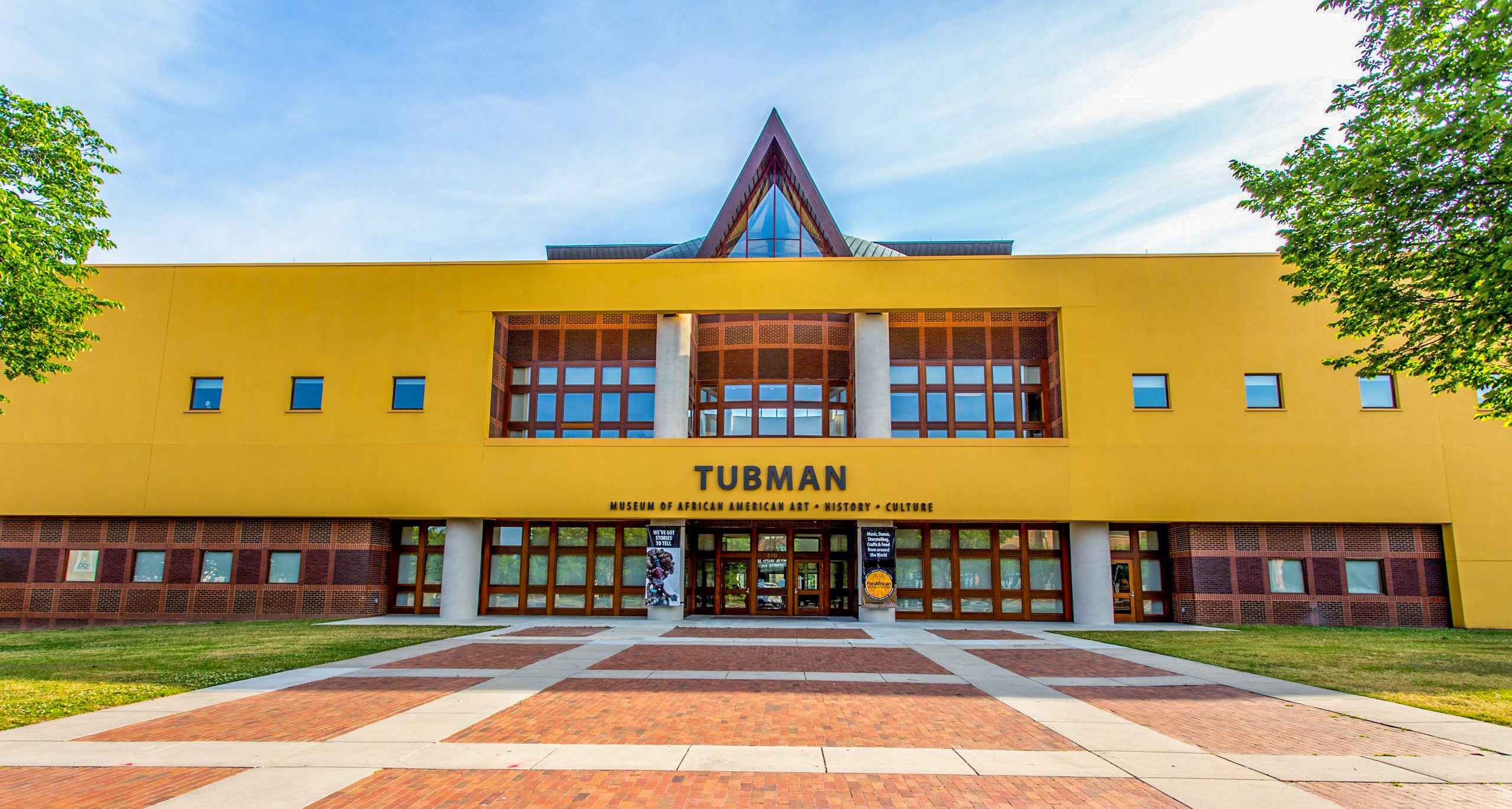 Tubman African American Museum: Private Curatorial Walk