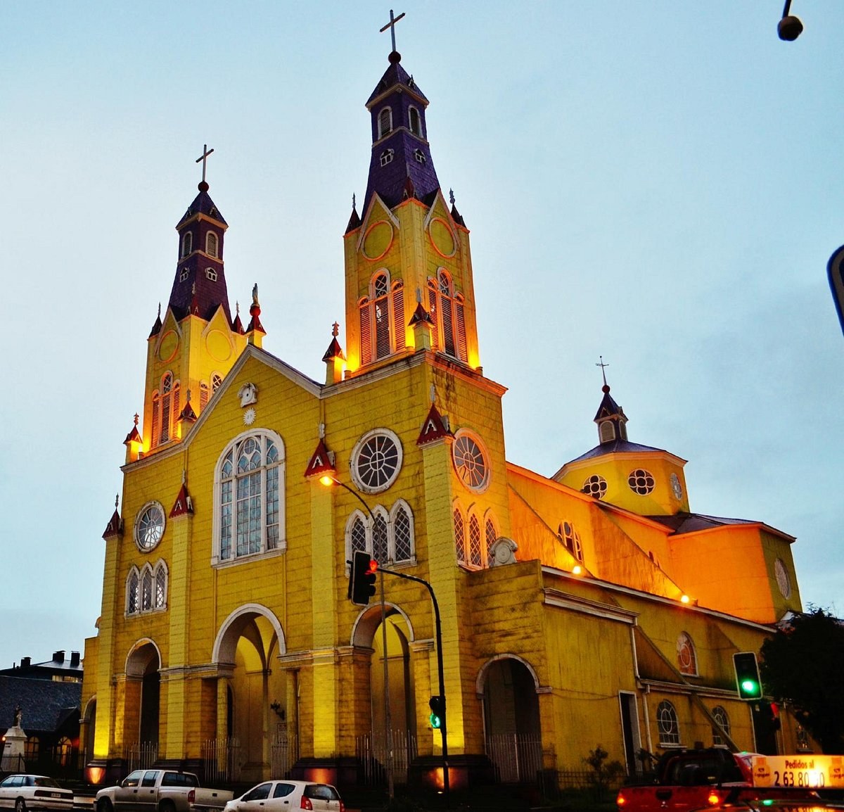 Iglesia San Francisco de Castro: UNESCO Chilote Church Deep-Dive
