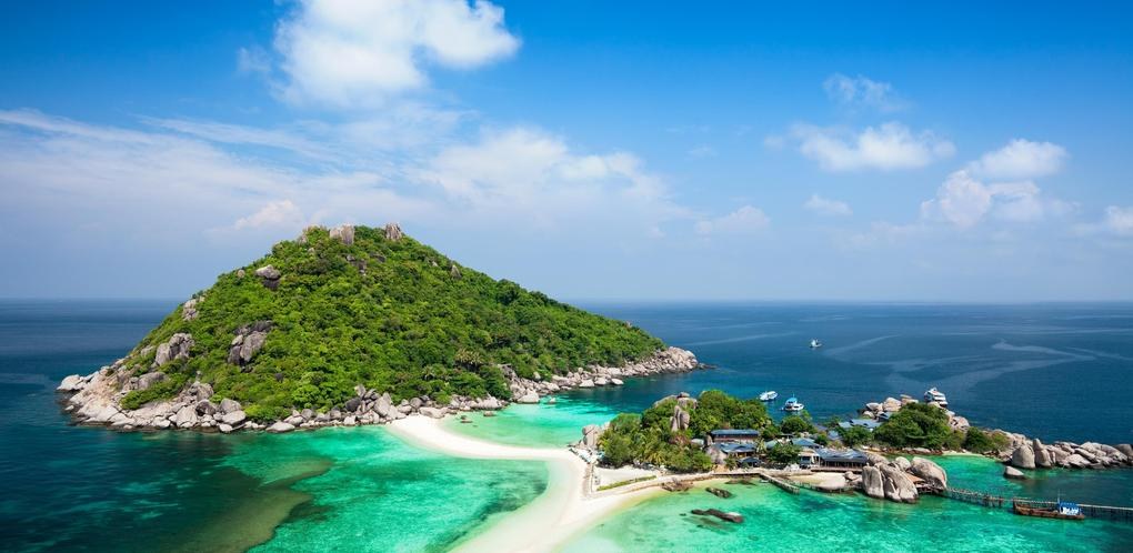 Private Full-Island Highlights Tour with Expert Local Guide