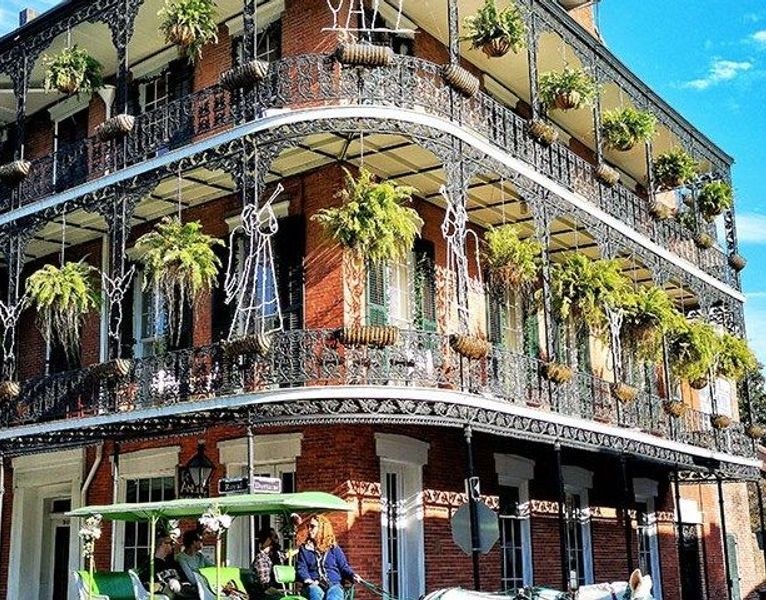 New Orleans Secrets: Private French Quarter & Cocktail History Tour