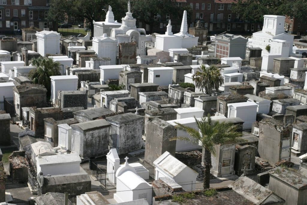 St. Louis Cemetery No. 1: The Official Guided Tomb Tour