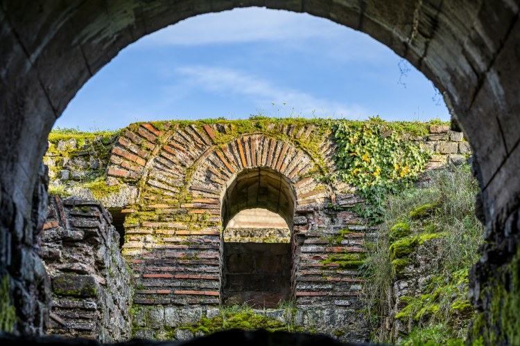 Trier: In the Footsteps of Emperors – Guided Underworld Tour