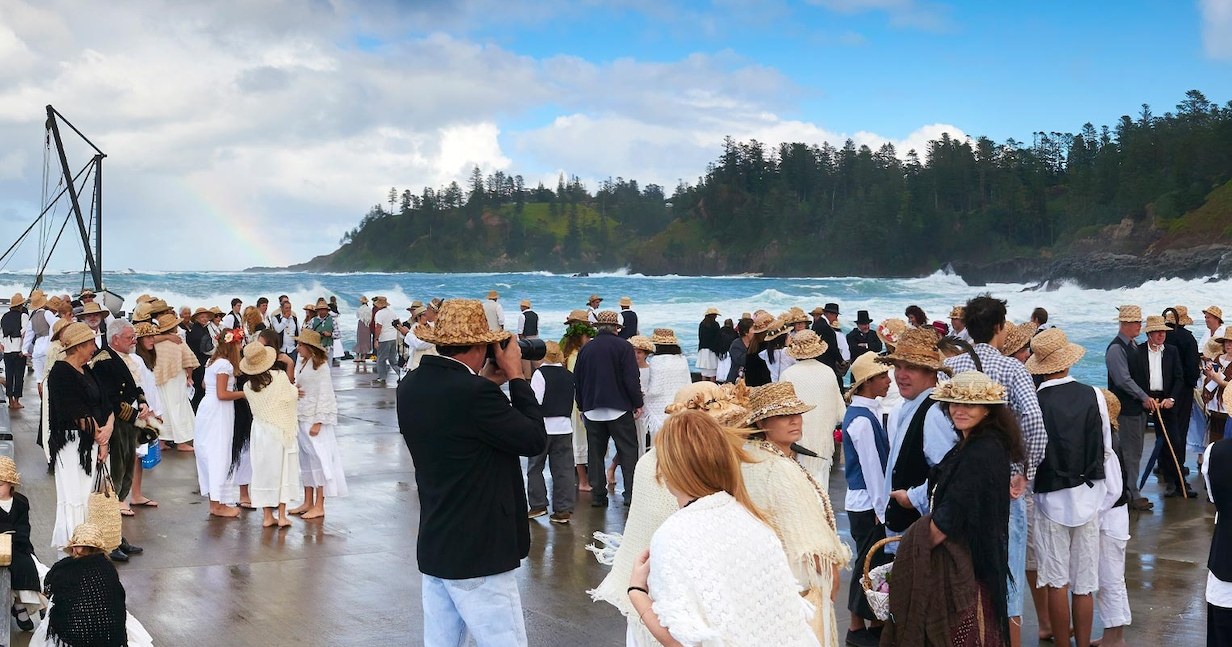Norfolk Island: Bounty Descendants Dining & Colonial History Walk