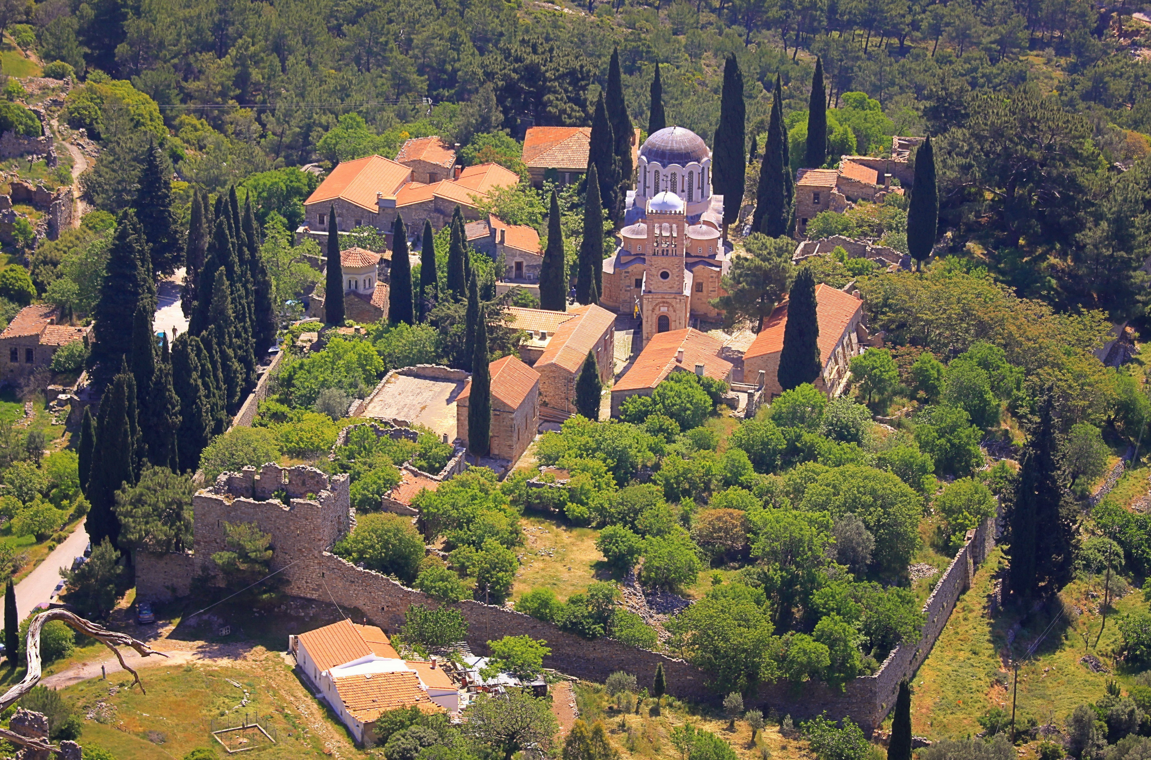 Nea Moni Monastery: UNESCO Byzantine Masterpiece & Mosaics