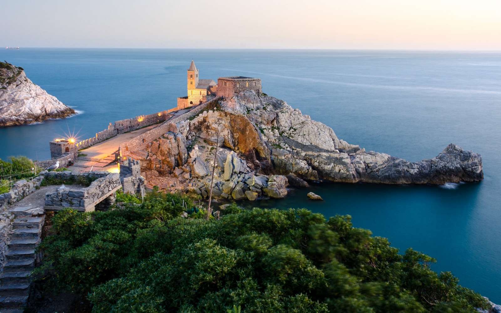 Portovenere & Palmaria Island: Pearls of the Gulf of Poets