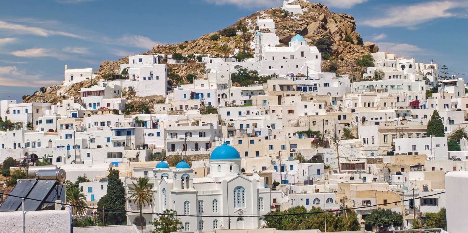 Chora of Amorgos: Private Walking Tour of the Cycladic Capital