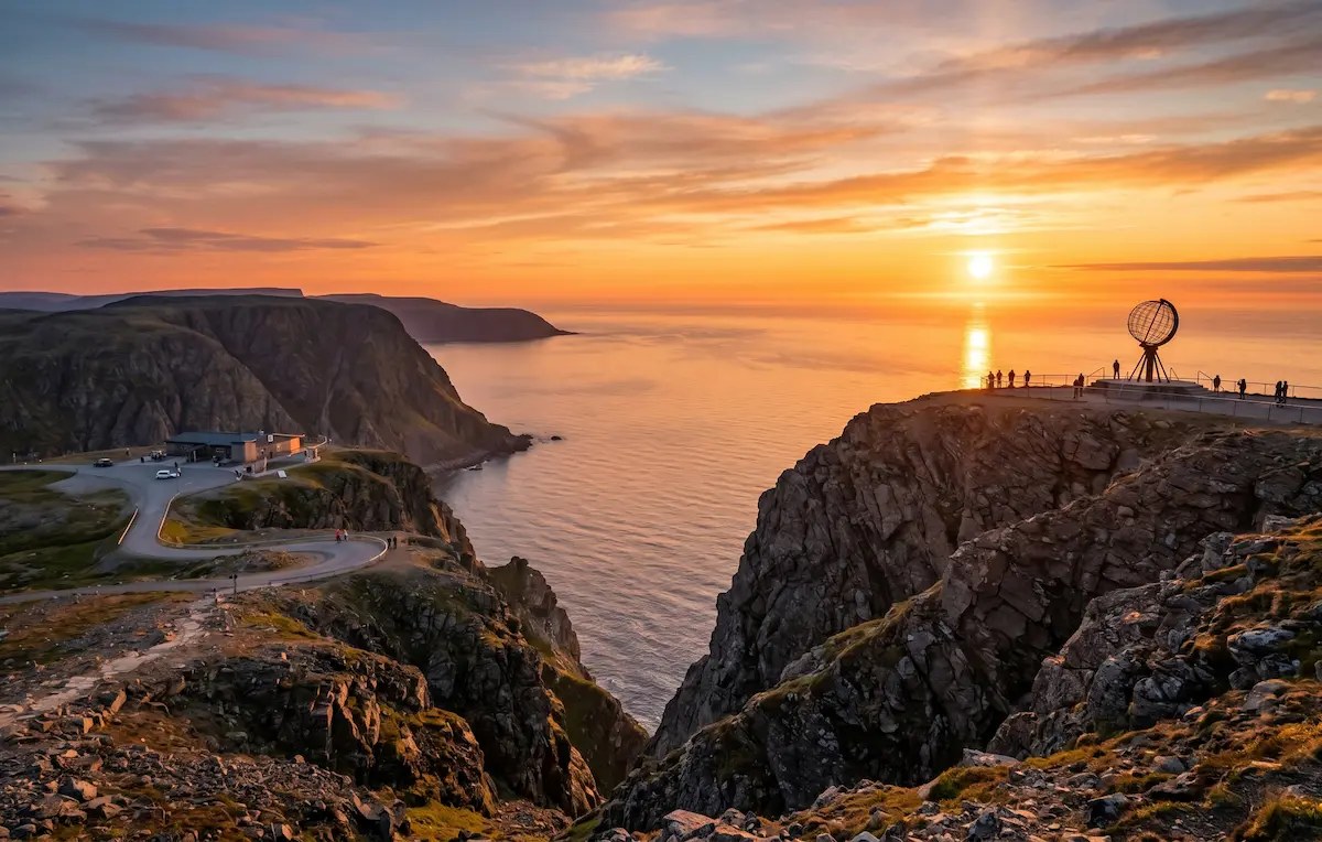 North Cape (Nordkapp): Midnight Sun Private Drive & Clifftop Ritual
