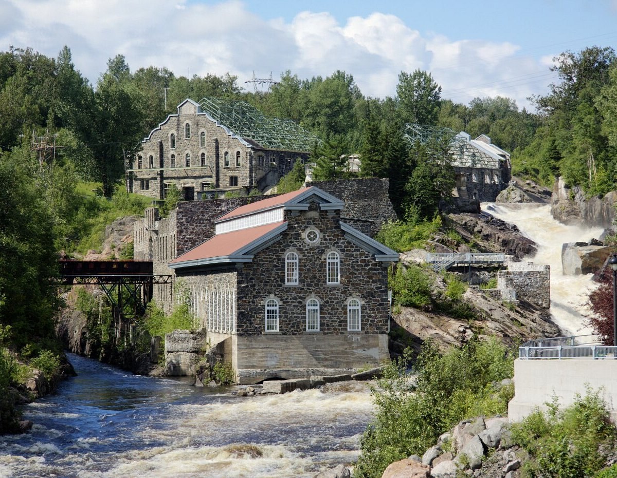 La Pulperie de Chicoutimi: Industrial Heritage & Art Immersion