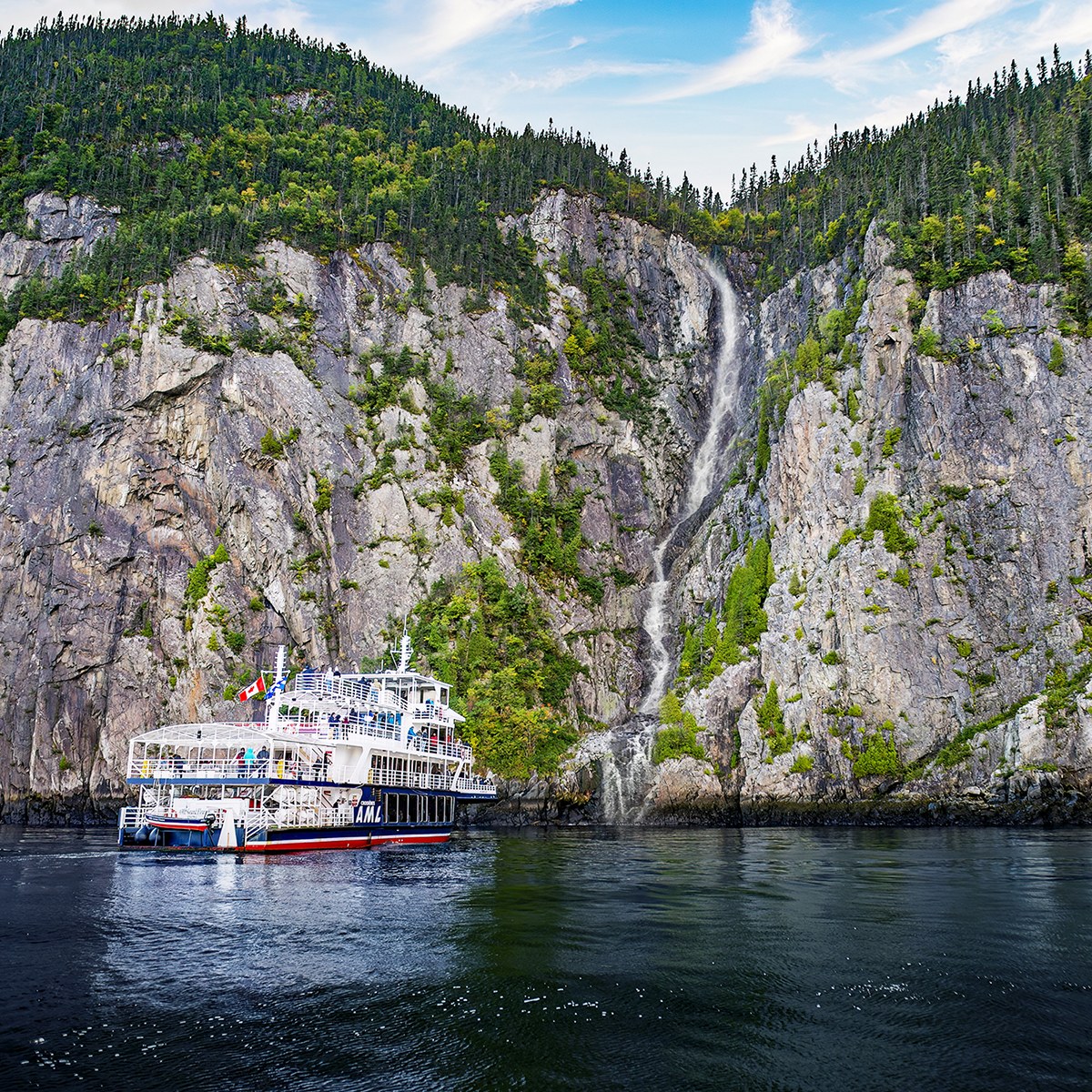 Saguenay Fjord 2-Hour Cruise with Saguenay Aventures