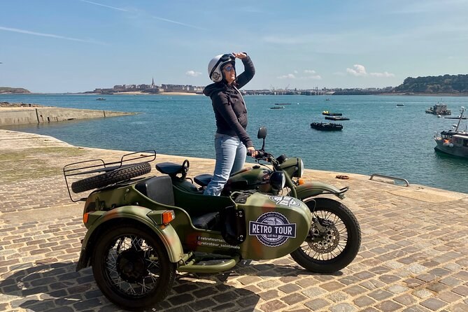 Saint-Malo & Cancale: Vintage Sidecar Tour with Private Driver