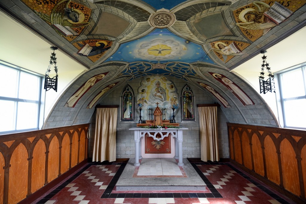 Italian Chapel & Churchill Barriers: Private Wartime History Tour