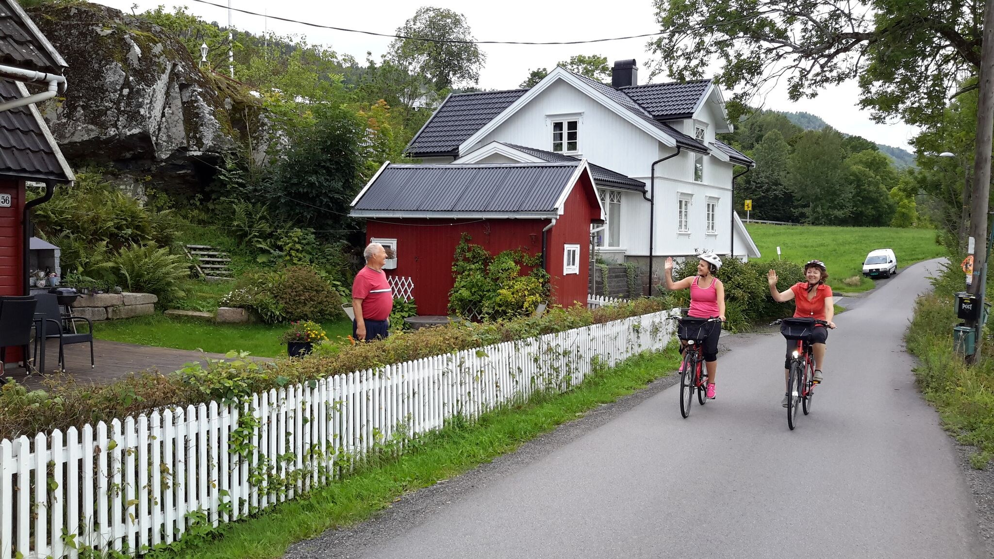 Glomma River & Old Town by Private Guided Bicycle: The Scenic Cycling Route